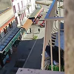 F1 Hyper Centre